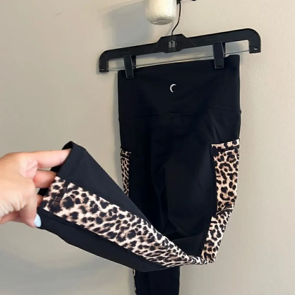 Zyia Active Brilliant Leopard Leggings Black Pocket High-Rise Women’s 4